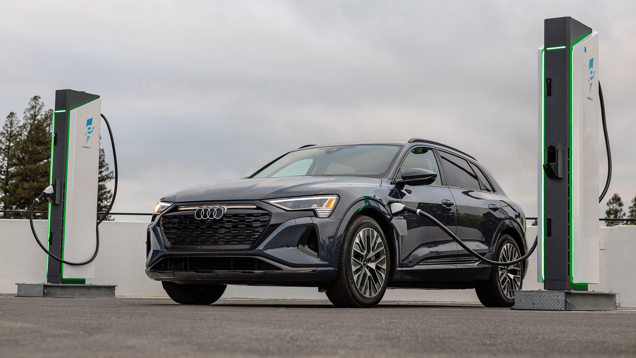 2025 Audi Q8 E-Tron