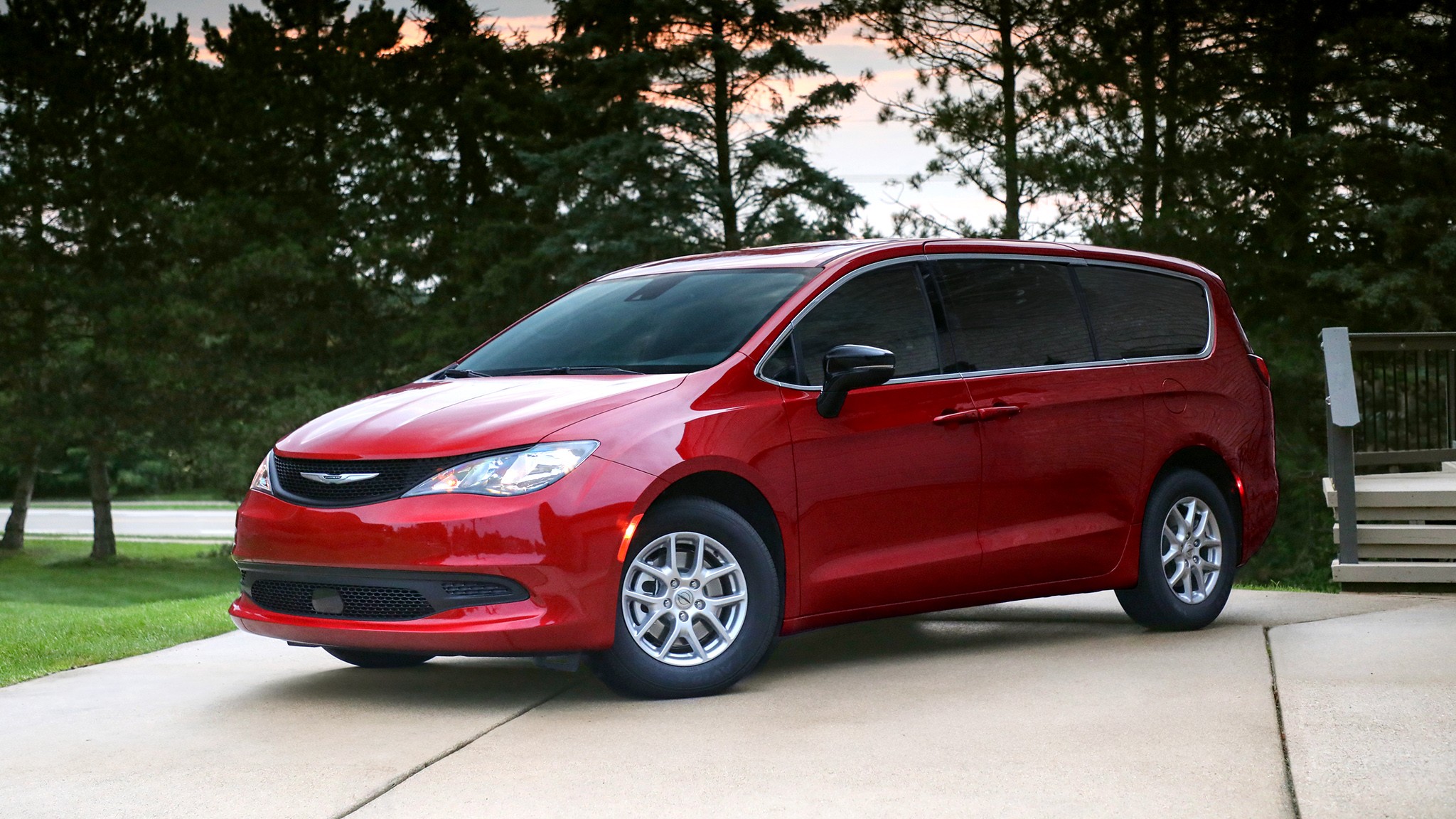 2025 Chrysler Voyager