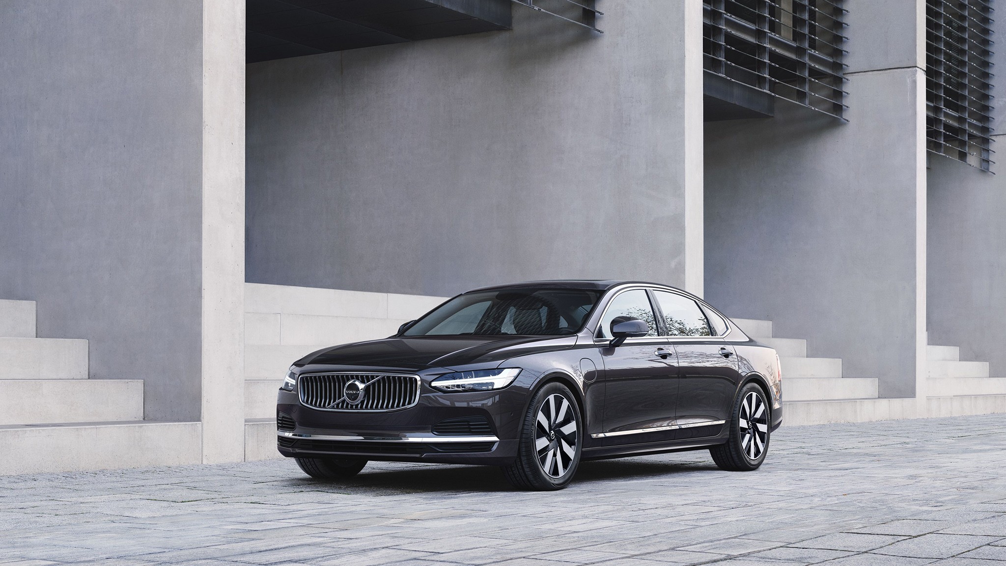 2025 Volvo S90