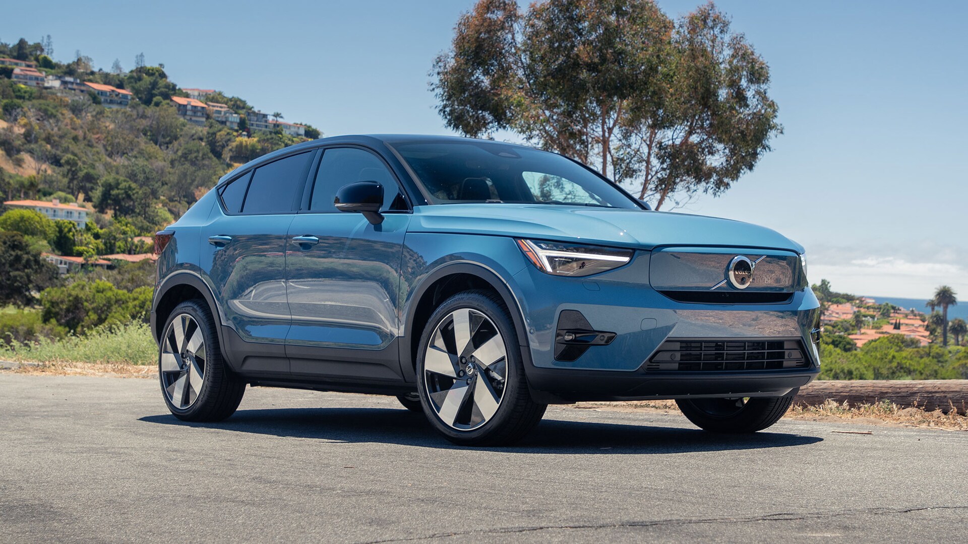 2023 Volvo C40 Recharge