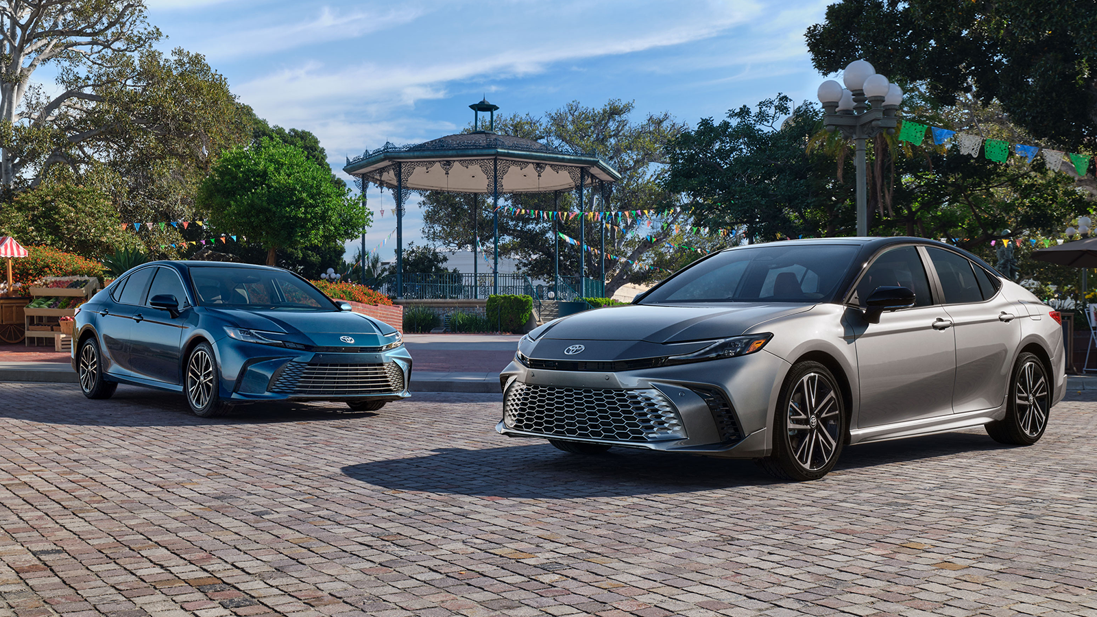 2025 Toyota Camry Hybrid