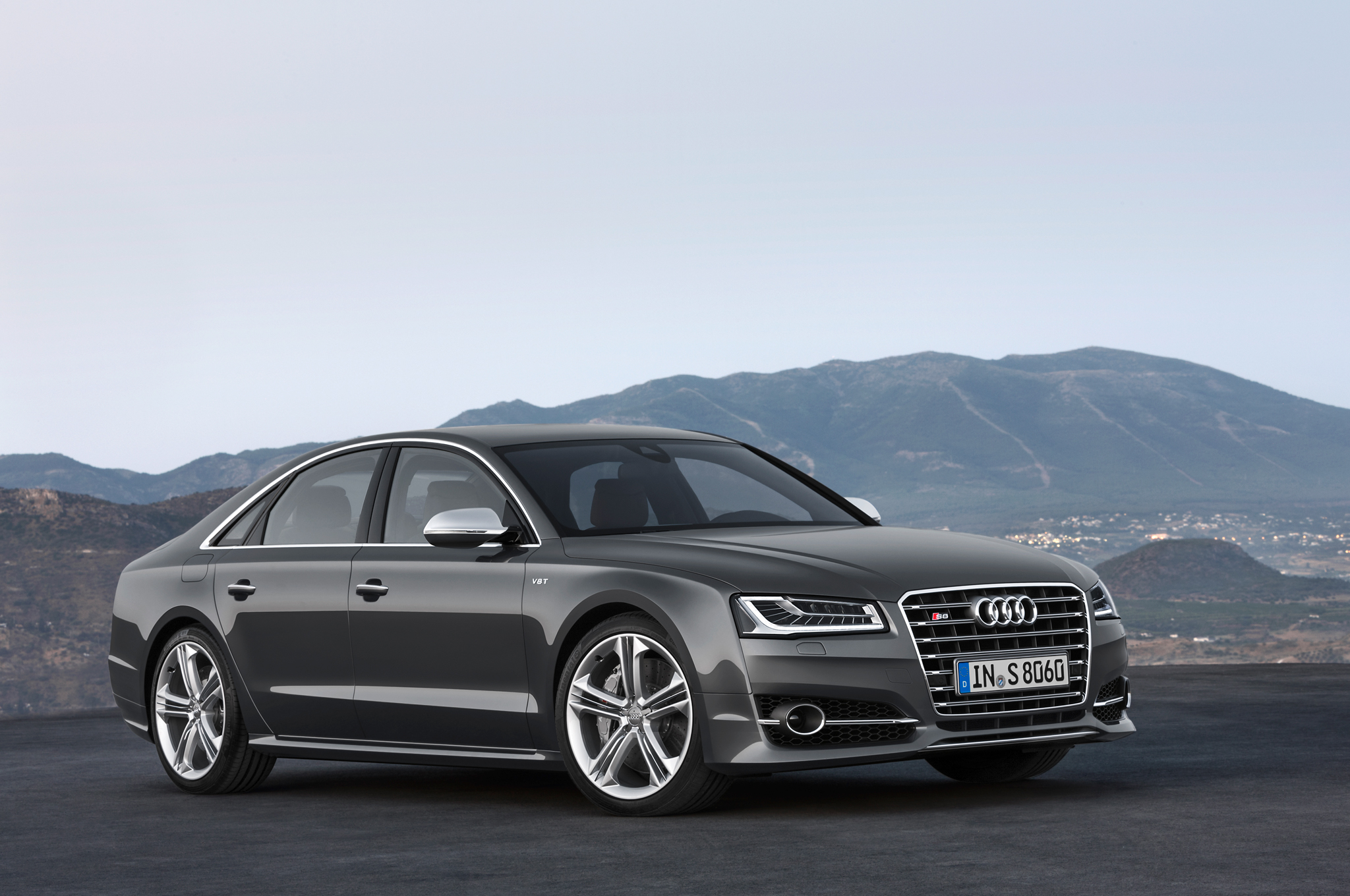 2015 Audi S8