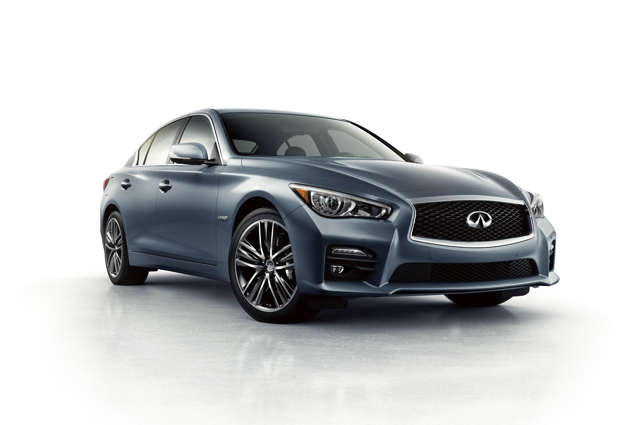 2015 Infiniti Q50 Hybrid