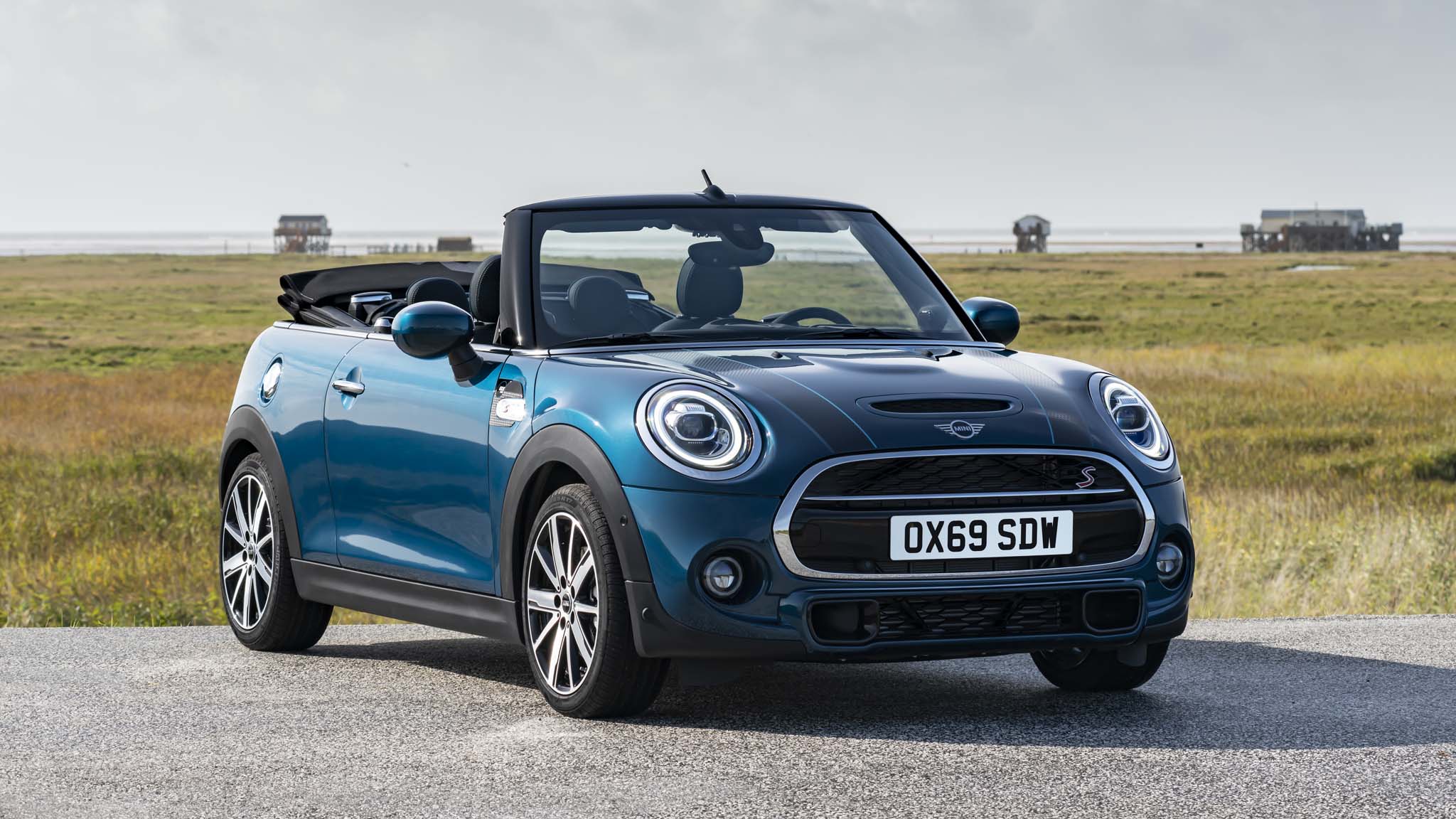 2021 MINI Convertible